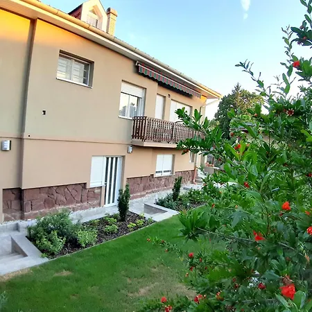 Veiger1 Apartment *